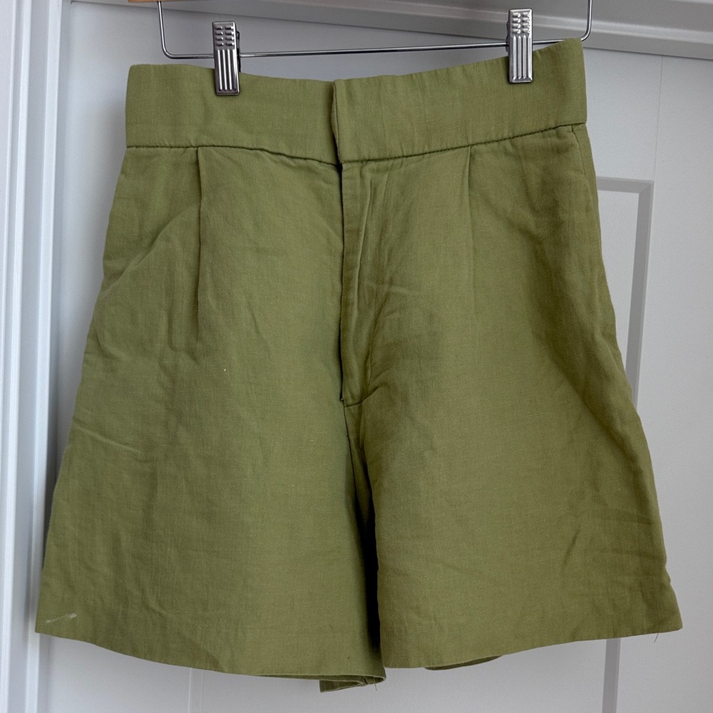 Zara Olive Green High-Rise Tailored Bermudas